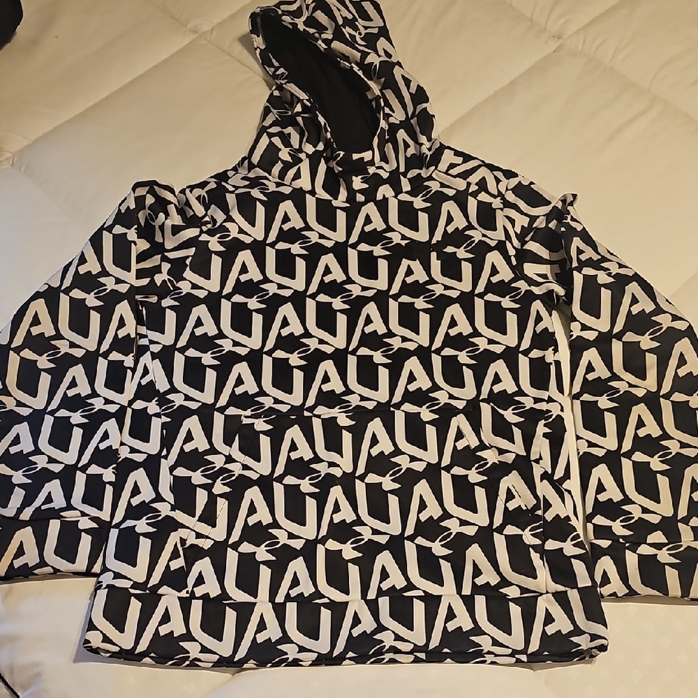Under Armour Youth Medium Hoodie